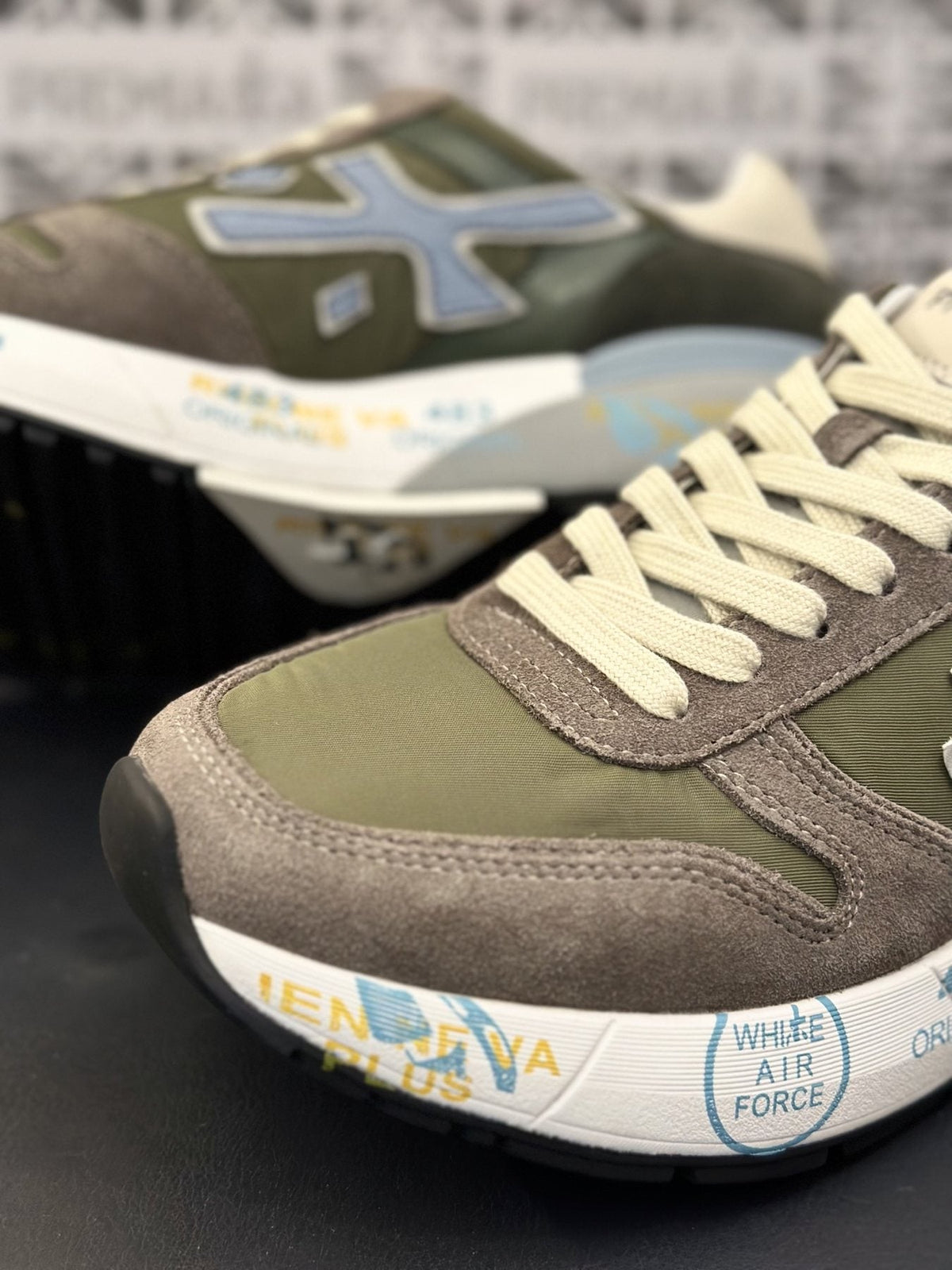 PREMIATA Graphic Sole Low-Top Sneakers — front